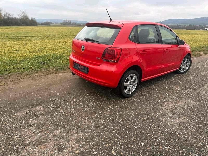 Gebraucht VW Polo 100 PS (73 kW) 2013 Rot Kleinwagen