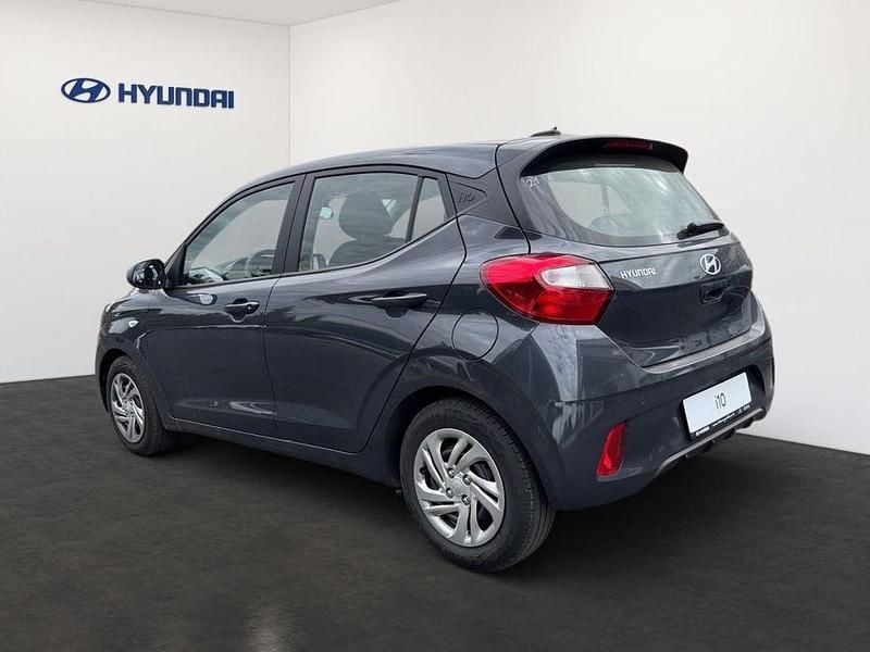 Gebraucht Hyundai i10 Select 63 PS (46 kW) 2025 Grau Kleinwagen