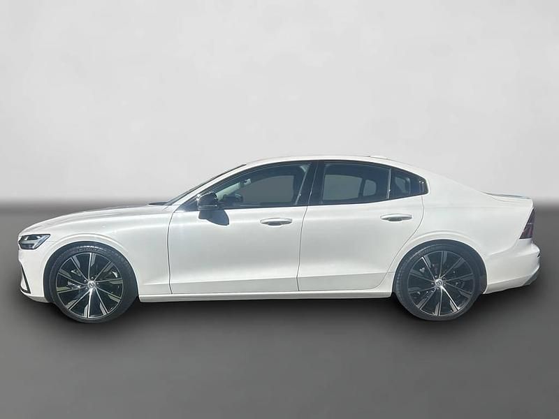 Gebraucht Volvo S60 Ultimate 250 PS (183 kW) 2023 Weiß Limousine