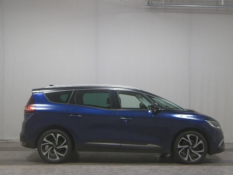 Blau Gebraucht 2021 Renault Grand Scénic IV Bose Edition Van / Kleinbus | 15.780 € (Guter Preis) - Bild 1/4