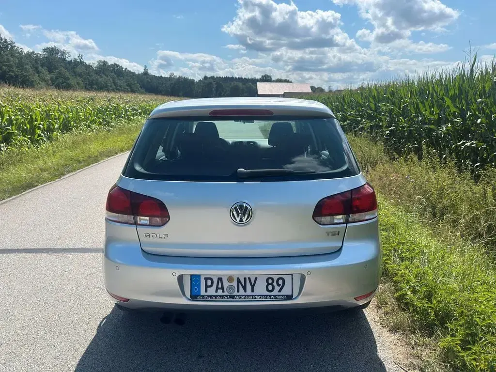 Gebraucht VW Golf VI Style 122 PS (89 kW) 2011 Silber Kleinwagen