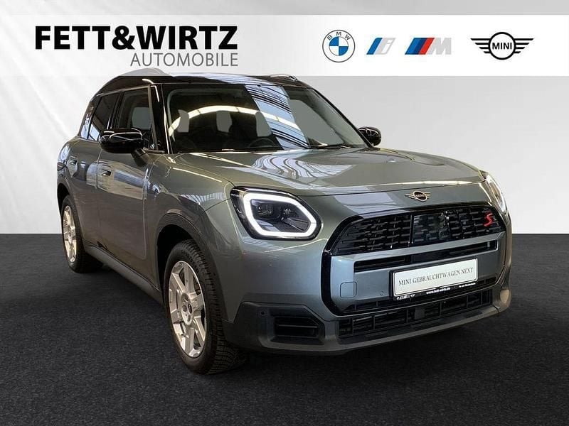 Grün Gebraucht 2024 Mini Countryman SUV | 32.900 € (Guter Preis) - Bild 1/3
