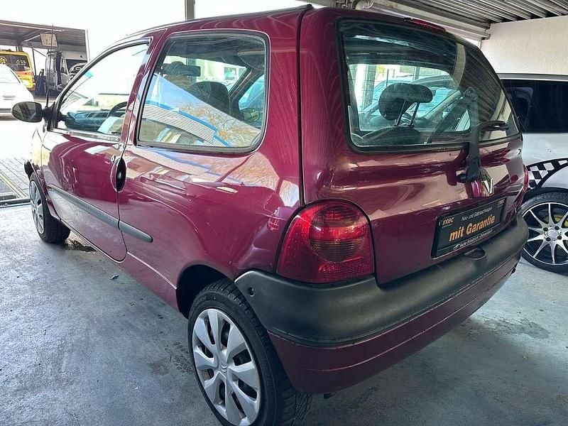 Gebraucht Renault Twingo 58 PS (42 kW) 2006 Rot cerise Kleinwagen