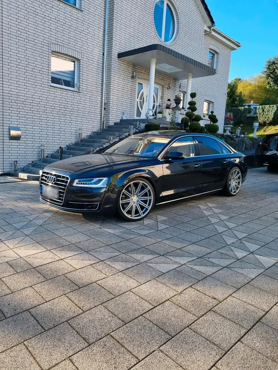 Gebraucht Audi A8L 420 PS (308 kW) 2017 Blau Limousine