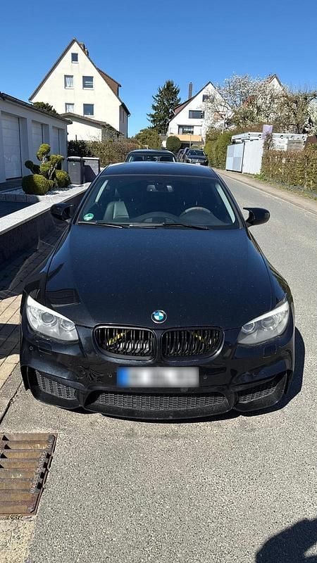 Gebraucht BMW 320 M Performance 184 PS (135 kW) 2011 Schwarz Coupé