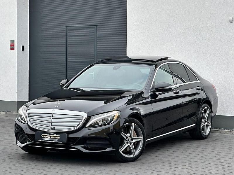 Schwarz Gebraucht 2016 Mercedes C400 AMG Limousine | 25.900 € (Fairer Preis) - Bild 1/4