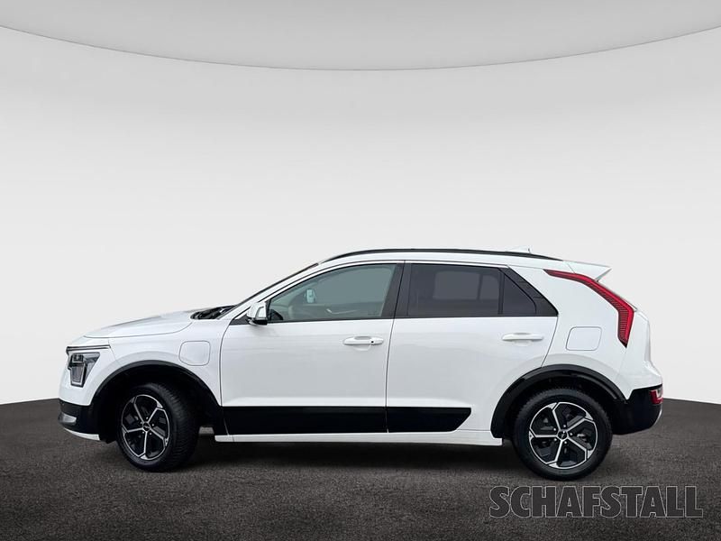 Gebraucht Kia Niro Comfort 141 PS (103 kW) 2022 Weiss (andere) SUV