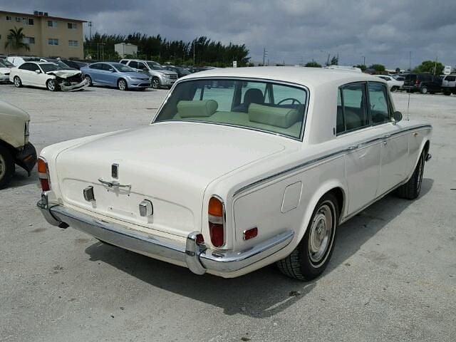Usata Rolls Royce Silver Shadow 1975 Bianco Berlina