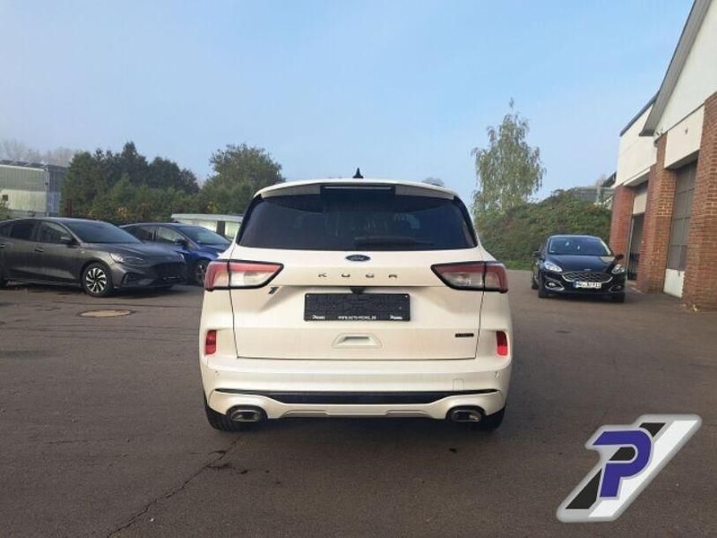 Gebraucht Ford Kuga ST-Line X 224 PS (164 kW) 2021 Weiß(metallic) SUV