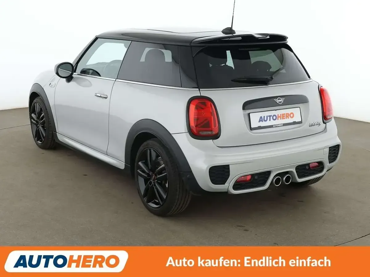 Käytetty Mini Cooper S 178 HP (130 kW) 2021 Valkoinen Viistoperä