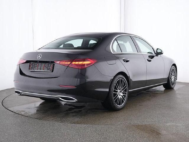 Metalliclack obsidianschwarz (metallic) Gebraucht 2024 Mercedes C200 Avantgarde Edition Limousine | 39.855 € (Fairer Preis) - Bild 1/4