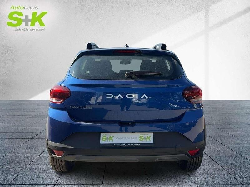 Neu Dacia Sandero Expression 91 PS (66 kW) 2025 Ironblau metallic Kleinwagen