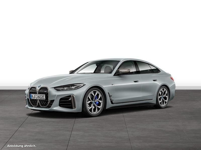 Brooklyn grau metallic Gebraucht 2024 BMW i4 Shadowline Limousine | 57.244 € (Fairer Preis) - Bild 1/4