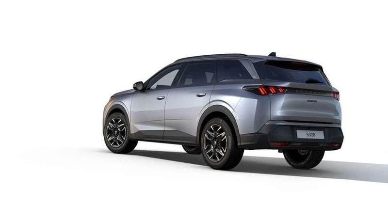 Neu Peugeot 5008 Allure 145 PS (106 kW) 2025 Silber Limousine