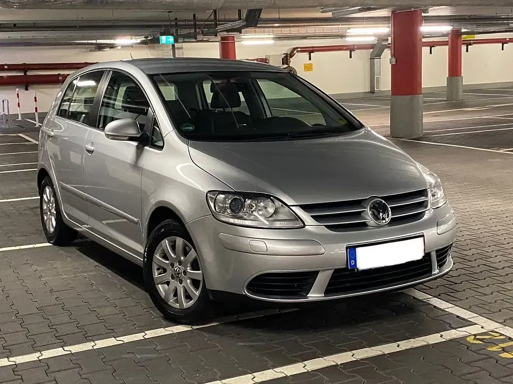 Gebraucht VW Golf Plus Cross 122 PS (89 kW) 2010 Silber Van / Kleinbus