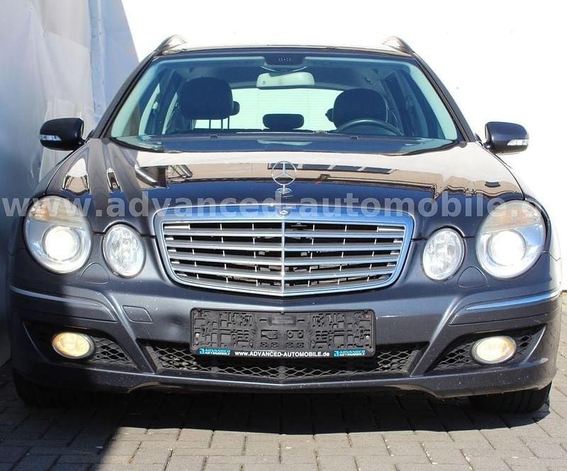 Gebraucht Mercedes E280 Elegance 190 PS (139 kW) 2008 Grau Kombi
