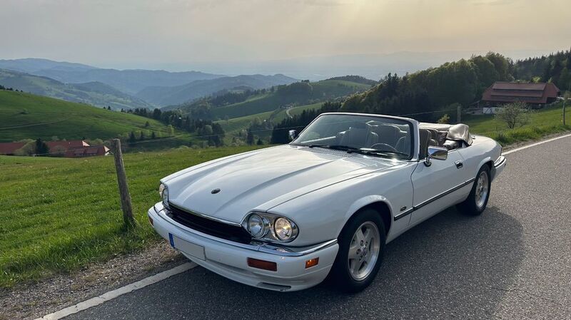 Weiß Gebraucht 1995 Jaguar XJS Cabrio | 28.500 € - Bild 1/4