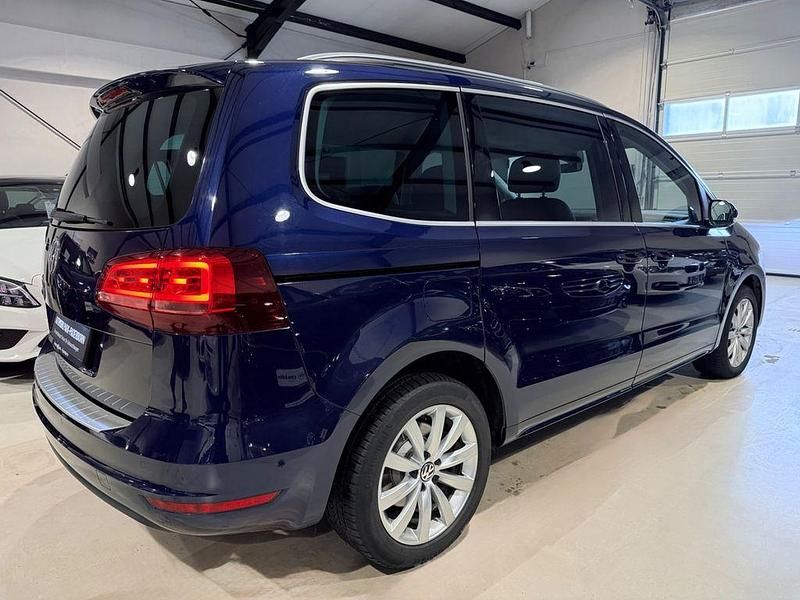 Gebraucht VW Sharan Highline 150 PS (110 kW) 2018 Blau Van / Kleinbus