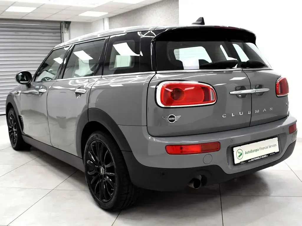 Gebraucht Mini One Clubman Pepper 102 PS (75 kW) 2018 Moonwalkgrau Kombi