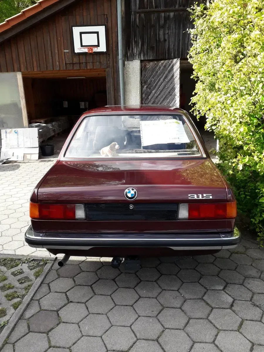 Gebraucht BMW 315 Sport Line 75 PS (55 kW) 1983 Rot Kleinwagen