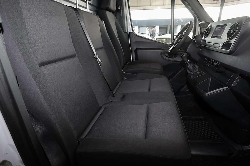 Gebraucht Mercedes Sprinter 150 PS (110 kW) 2024 Arktikweiß Van