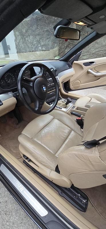 Gebraucht BMW 320 Cabriolet 170 PS (125 kW) 2001 Schwarz Cabrio