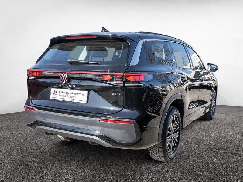 Gebraucht VW Tayron R 150 PS (110 kW) 2025 Grenadillschwarz metallic SUV
