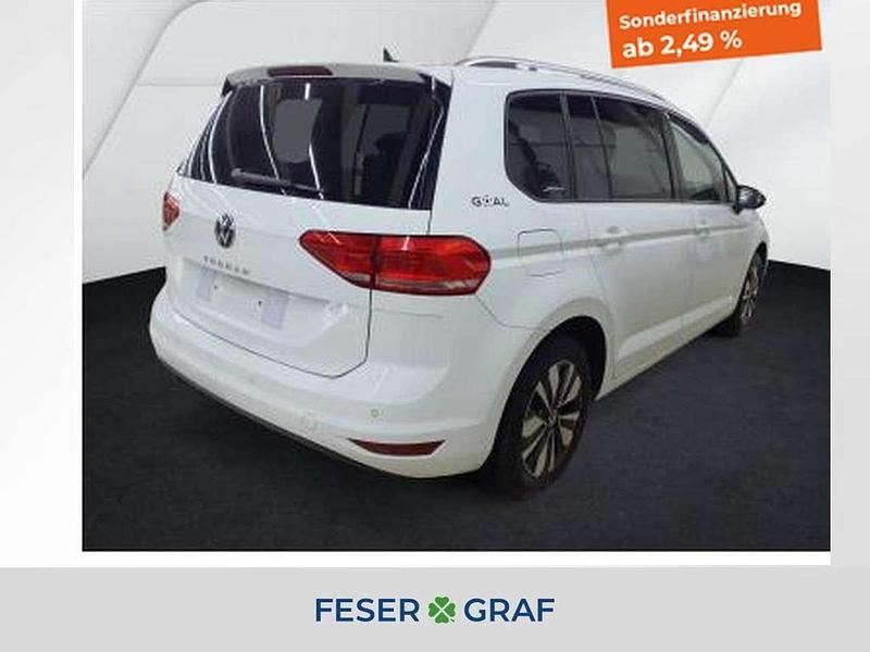 Pure white Gebraucht 2025 VW Touran Comfortline Van / Kleinbus | 30.790 € (Fairer Preis) - Bild 1/4