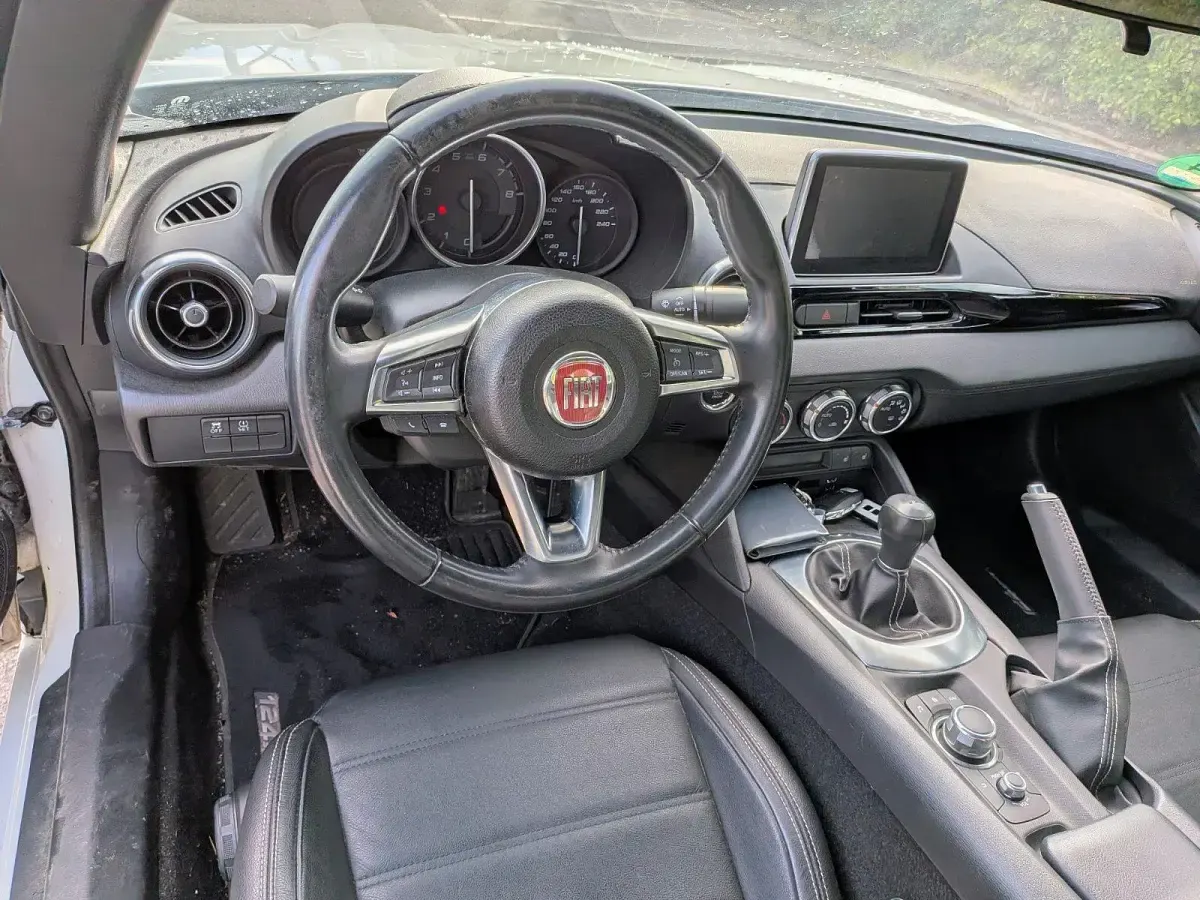 Gebraucht Fiat 124 103 PS (75 kW) 2016 Weiß Cabrio
