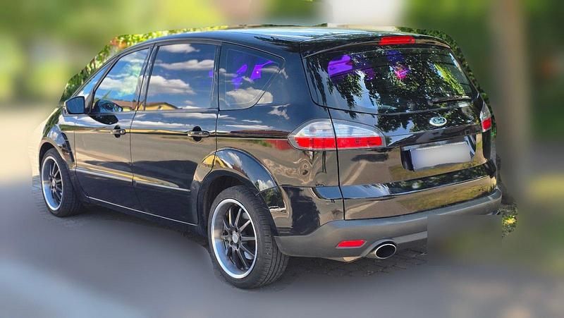 Gebraucht Ford S-MAX Titanium 220 PS (161 kW) 2007 Schwarz Van / Kleinbus