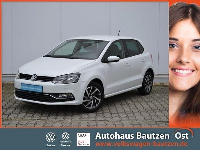 Weiß Gebraucht 2017 VW Polo Sound Kleinwagen | 11.860 € (Fairer Preis) - Bild 1/4