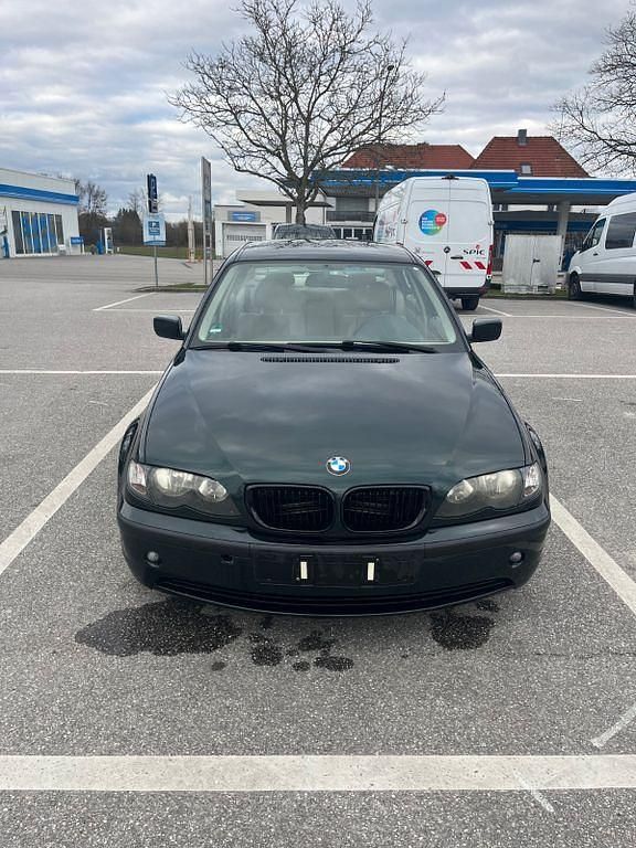 Gebraucht BMW 316 Performance 116 PS (85 kW) 2002 Grün Limousine