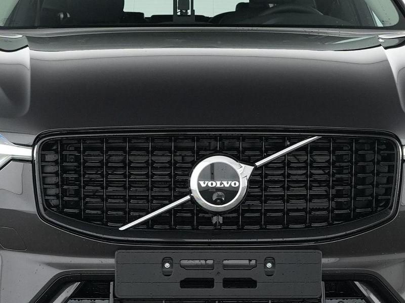 Gebraucht Volvo XC60 Plus 250 PS (183 kW) 2025 Grau SUV