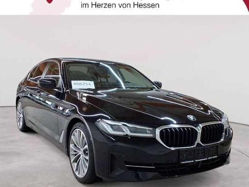 Gebraucht BMW 540 Sport Line 340 PS (250 kW) 2023 Limousine
