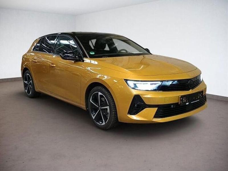 Gebraucht Opel Astra 131 PS (96 kW) 2024 Other Limousine