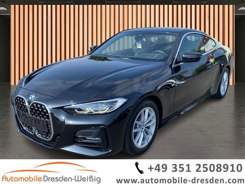 Schwarz metallic Gebraucht 2022 BMW 420 M Sport Coupé | 33.980 € (Superpreis) - Bild 1/4