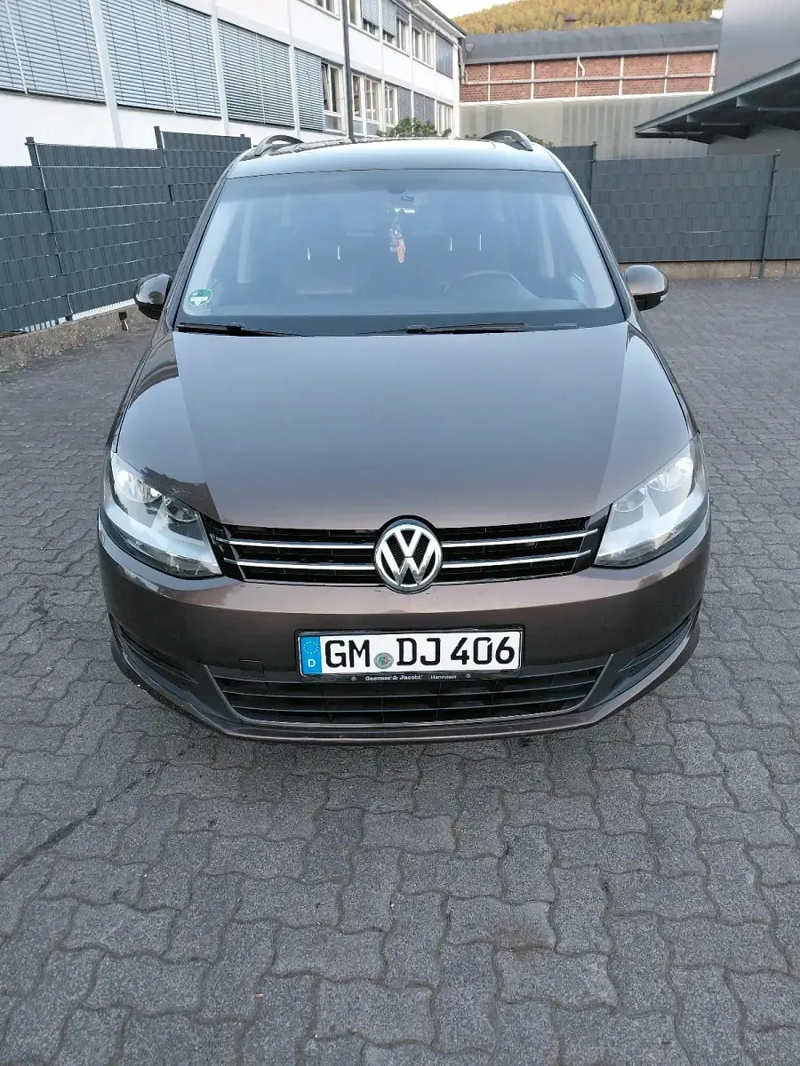 Gebraucht VW Sharan 170 PS (125 kW) 2012 Braun Van / Kleinbus