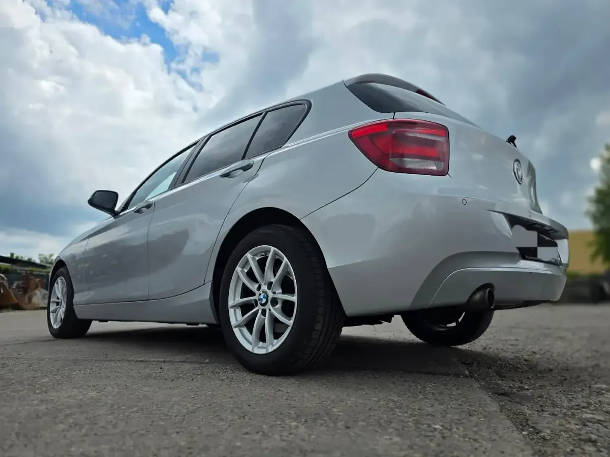 Gebraucht BMW 116 136 PS (100 kW) 2015 Silber Kleinwagen