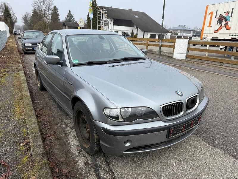 Gebraucht BMW 316 116 PS (85 kW) 2004 Silber Limousine