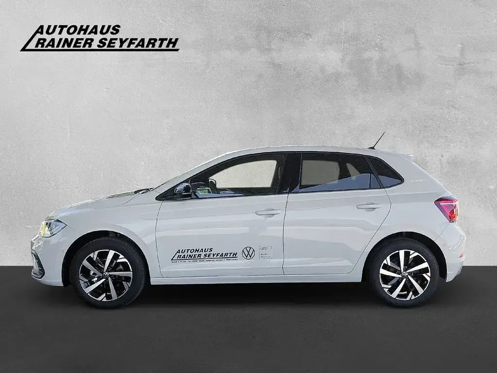 Gebraucht VW Polo 95 PS (69 kW) 2026 Grau Kleinwagen