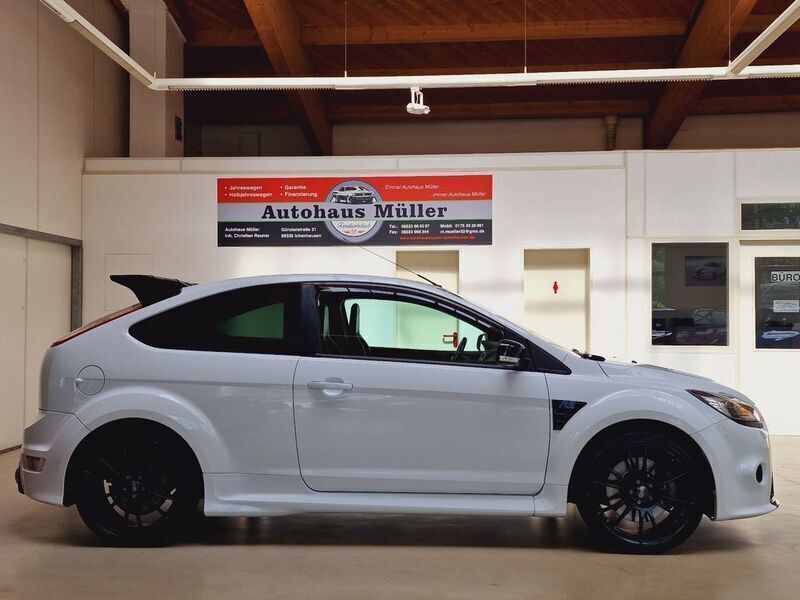 Gebraucht Ford Focus RS 305 PS (224 kW) 2010 Frostweiß Coupé