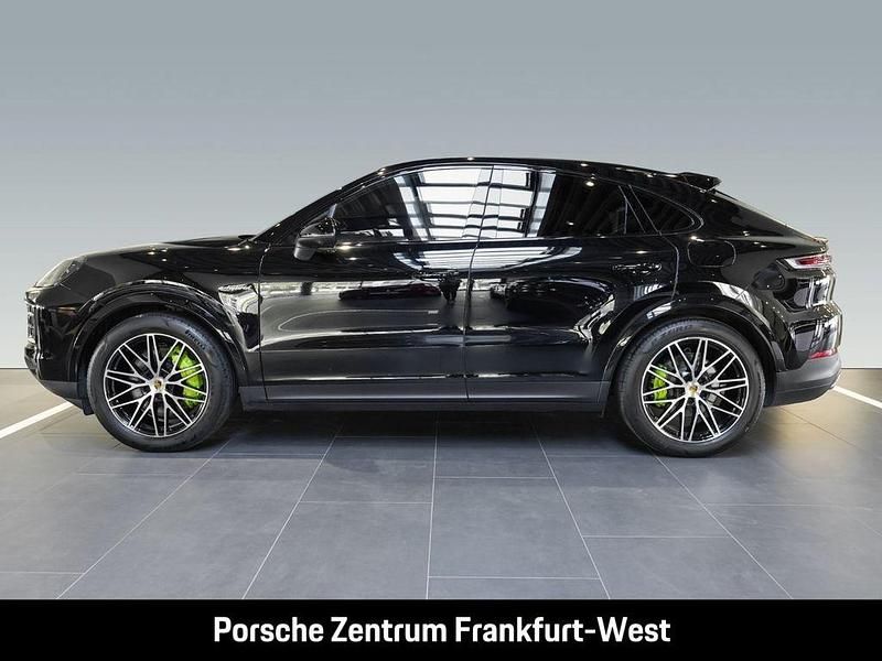 Gebraucht Porsche Cayenne 470 PS (345 kW) 2024 Schwarz SUV