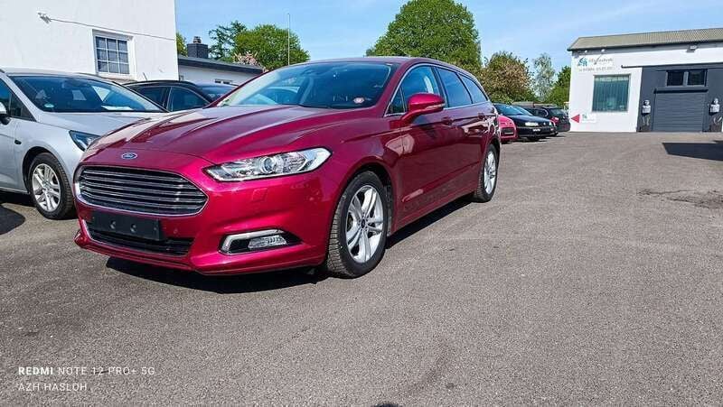 Rubyrot (metallic) Gebraucht 2017 Ford Mondeo Titanium Kombi | 12.990 € (Guter Preis) - Bild 1/4