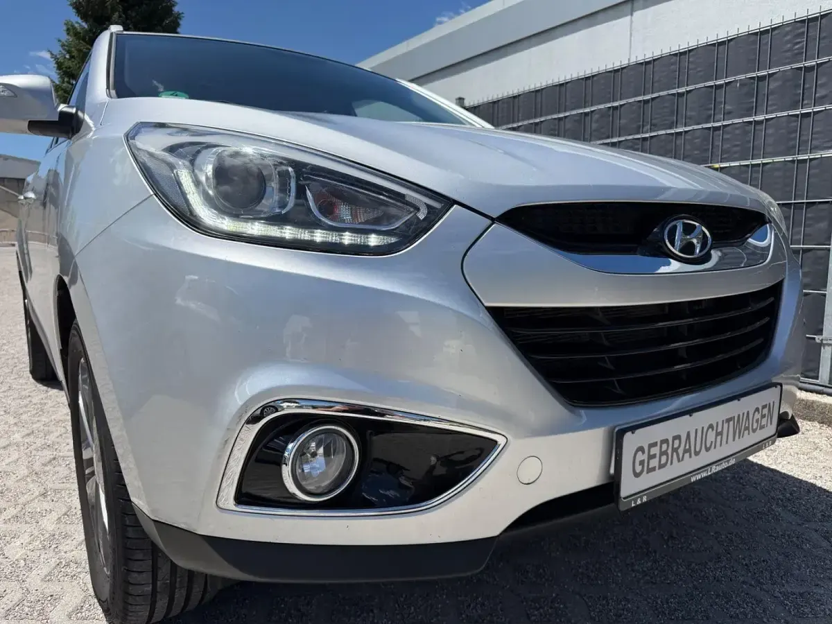 Gebraucht Hyundai ix35 Edition 136 PS (100 kW) 2015 Silber SUV