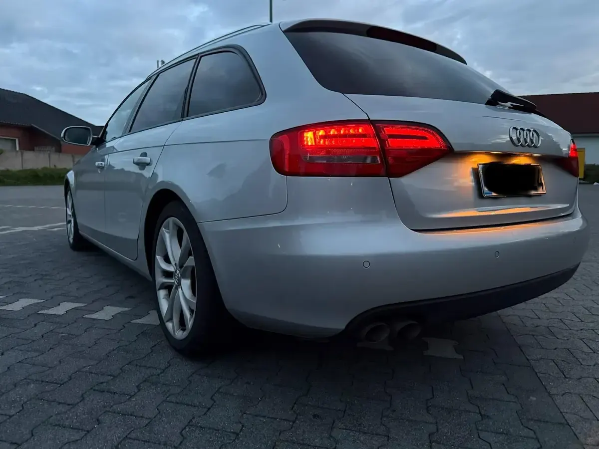 Gebraucht Audi A4 Ambition 143 PS (105 kW) 2009 Silber Kombi