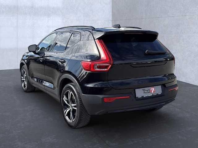 Gebraucht Volvo XC40 145 PS (106 kW) 2024 SUV