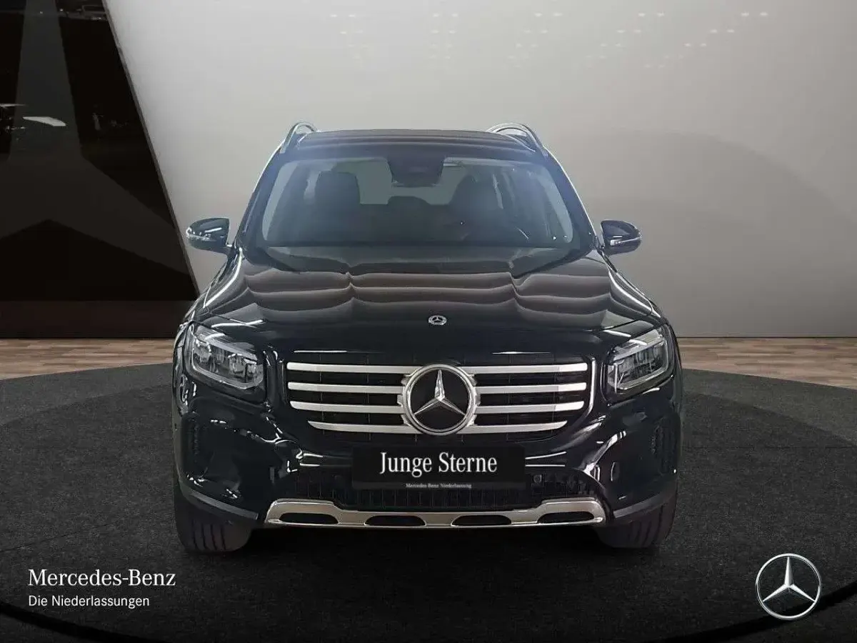Gebraucht Mercedes GLB180 Progressive 116 PS (85 kW) 2025 Schwarz SUV