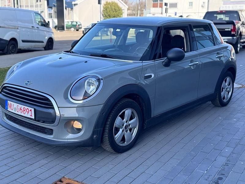 Gebraucht Mini One D 95 PS (69 kW) 2018 Grau Kleinwagen