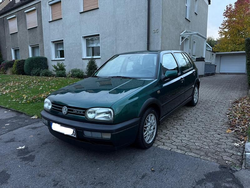 Grün Gebraucht 1995 VW Golf III Highline Limousine | 2.999 € - Bild 1/4