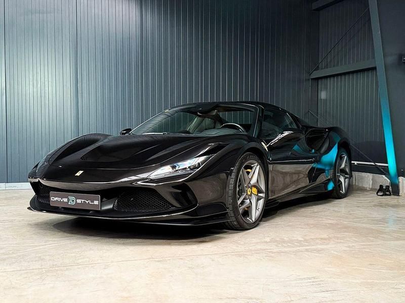 Gebraucht Ferrari F8 721 PS (530 kW) 2021 Schwarz Cabrio